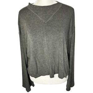 LNA REVOLVE Grey Bell Sleeve Top Women Medium Minimalist V-Stitch Crew Sweater